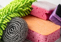 Губки, мочалки и швабры